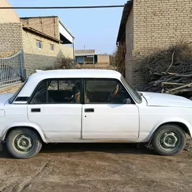 Lada 2107 2000