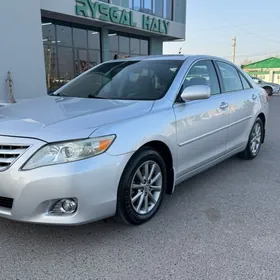 Toyota Camry 2011