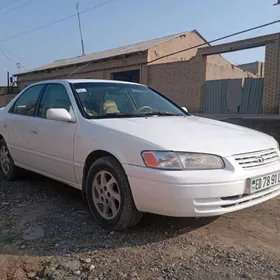 Toyota Camry 1997