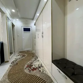 8-Mkr. 2-Komnat. Kwartira