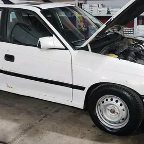 Opel Astra 1993