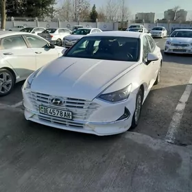 Hyundai Sonata Hybrid 2020