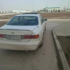 Toyota Camry 1999