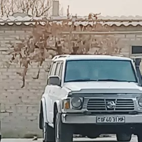 Nissan Patrol 1996