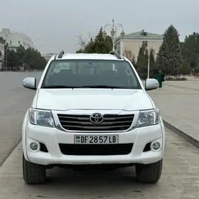 Toyota Hilux 2012