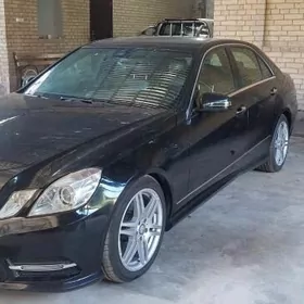 Mercedes-Benz E350 2010