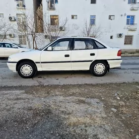 Opel Astra 1993