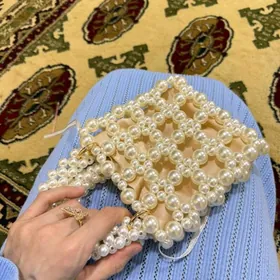 krostal we monjuk sumka el is