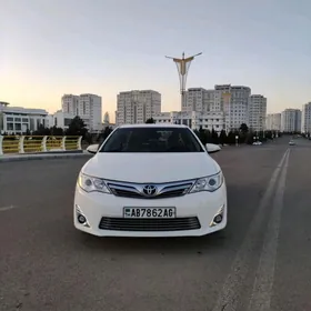 Toyota Camry 2013