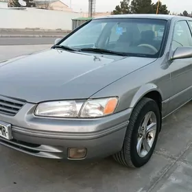 Toyota Camry 1999