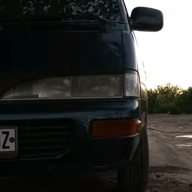 Toyota Town Ace 1995