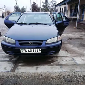 Toyota Camry 1997