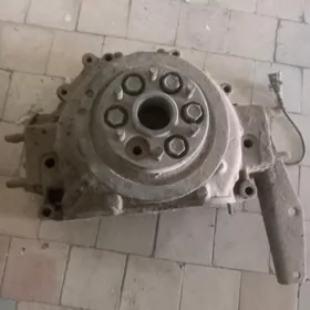 передняя крышка