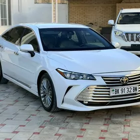Toyota Avalon 2022