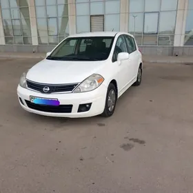 Nissan Versa 2010