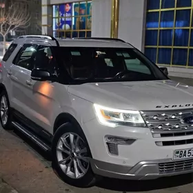 Ford Explorer 2018