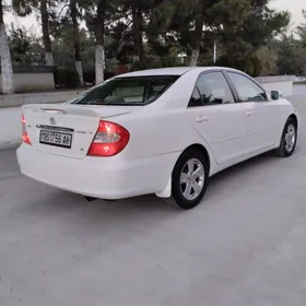 Toyota Camry 2003