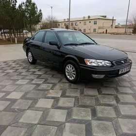 Toyota Camry 2001