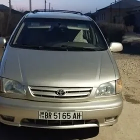 Toyota Sienna 2002