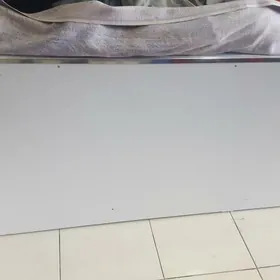 Полка ве стол