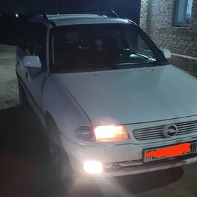 Opel Astra 1996
