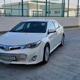 Toyota Avalon 2013