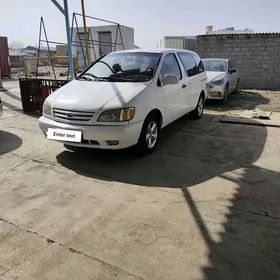 Toyota Sienna 2001