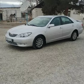 Toyota Camry 2005