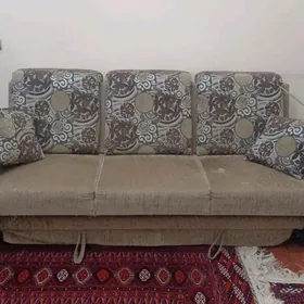 диван и кресло