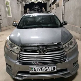 Toyota Highlander 2015