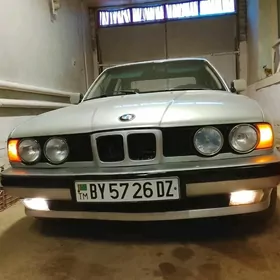 BMW 525 1990