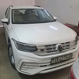 Volkswagen Tiguan 2022