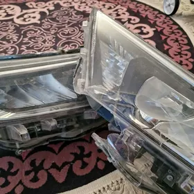 Rav 4 öńki faralary