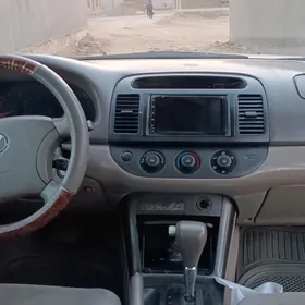Toyota Camry 2005