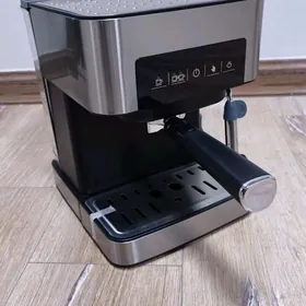 Кофемашина с капучинатором