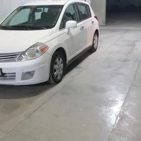 Nissan Versa 2009