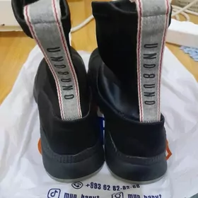 ОБУВЬ 40 РАЗ ИТАЛИЯ