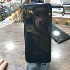 samsung a04e