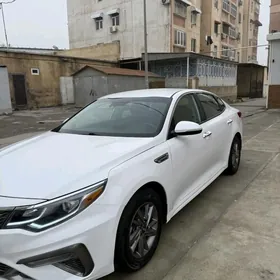 Kia Optima 2020