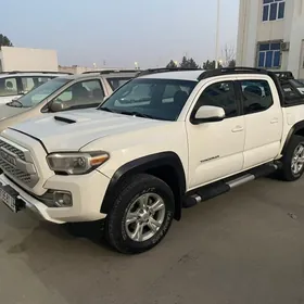 Toyota Tacoma 2017