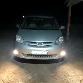 Toyota Sienna 2009