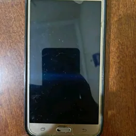 Samsung J7