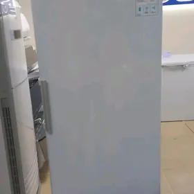 Ugur  morozilnik polkaly