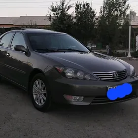 Toyota Camry 2005