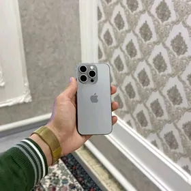 iphone 15 Pro 256GB 81%