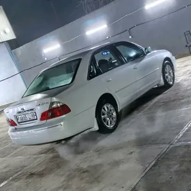 Toyota Avalon 2003