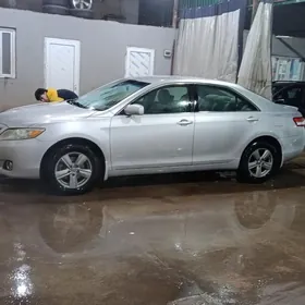 Toyota Camry 2010