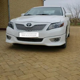 Toyota Camry 2011