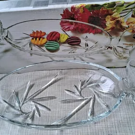 Блюдо стекляное