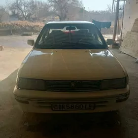 Toyota Corolla 1989